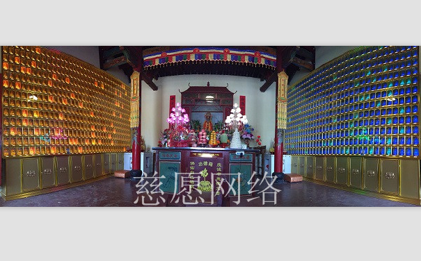 龍巖雁洲古寺|新建萬(wàn)佛墻，8天4萬(wàn)供燈效益